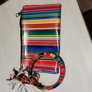 Sarape Wristlet with zipper